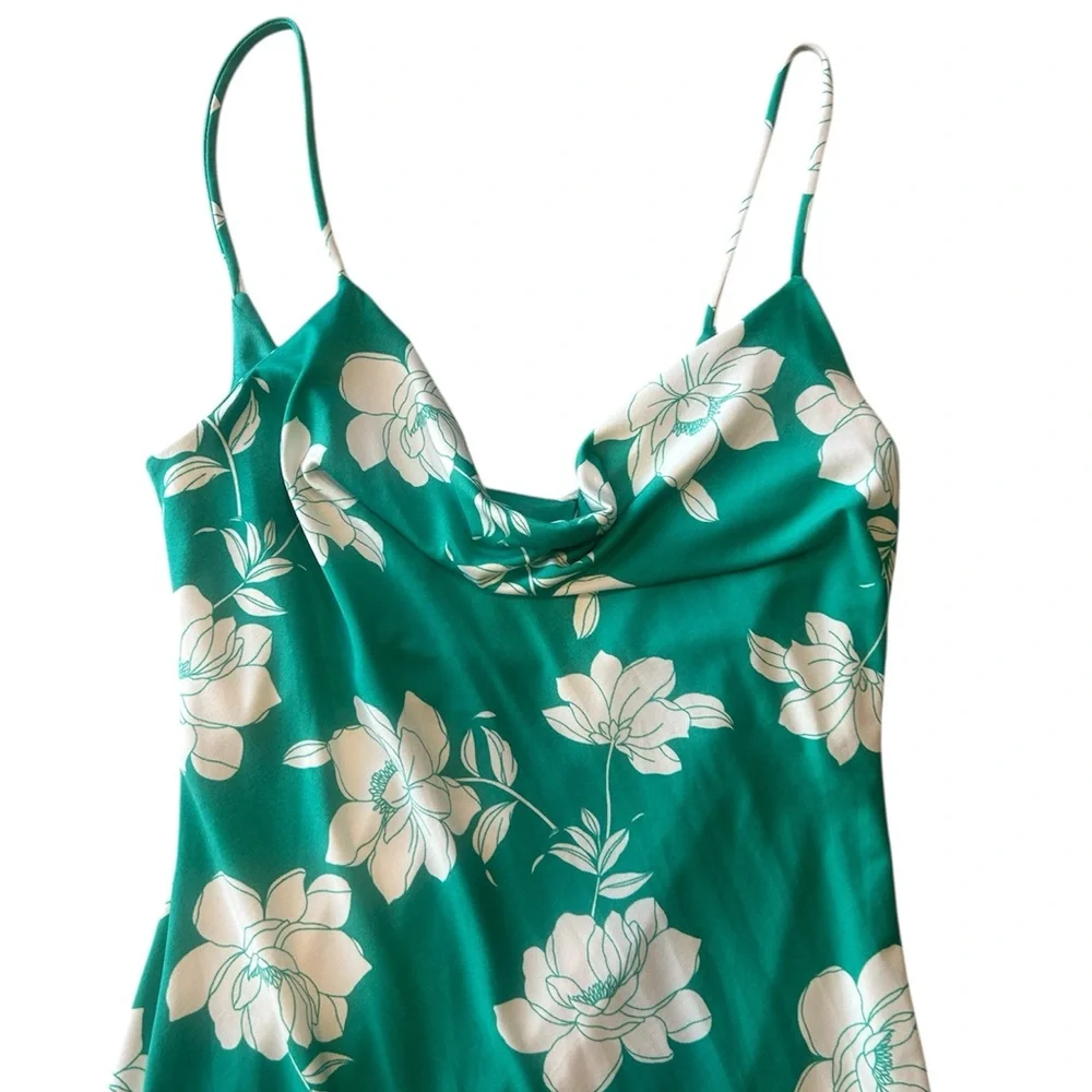 NWT Sincerely Jules Hawaiian Floral Green Cowl Neck MIDI Dress Tropical Green - Picture 2 of 4